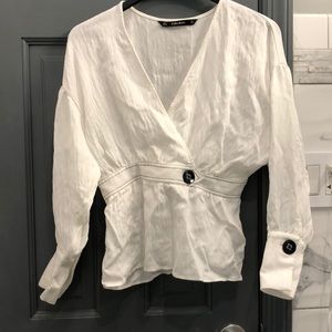 ZARA WHITE FASHION BLOUSE / NEVER WORN